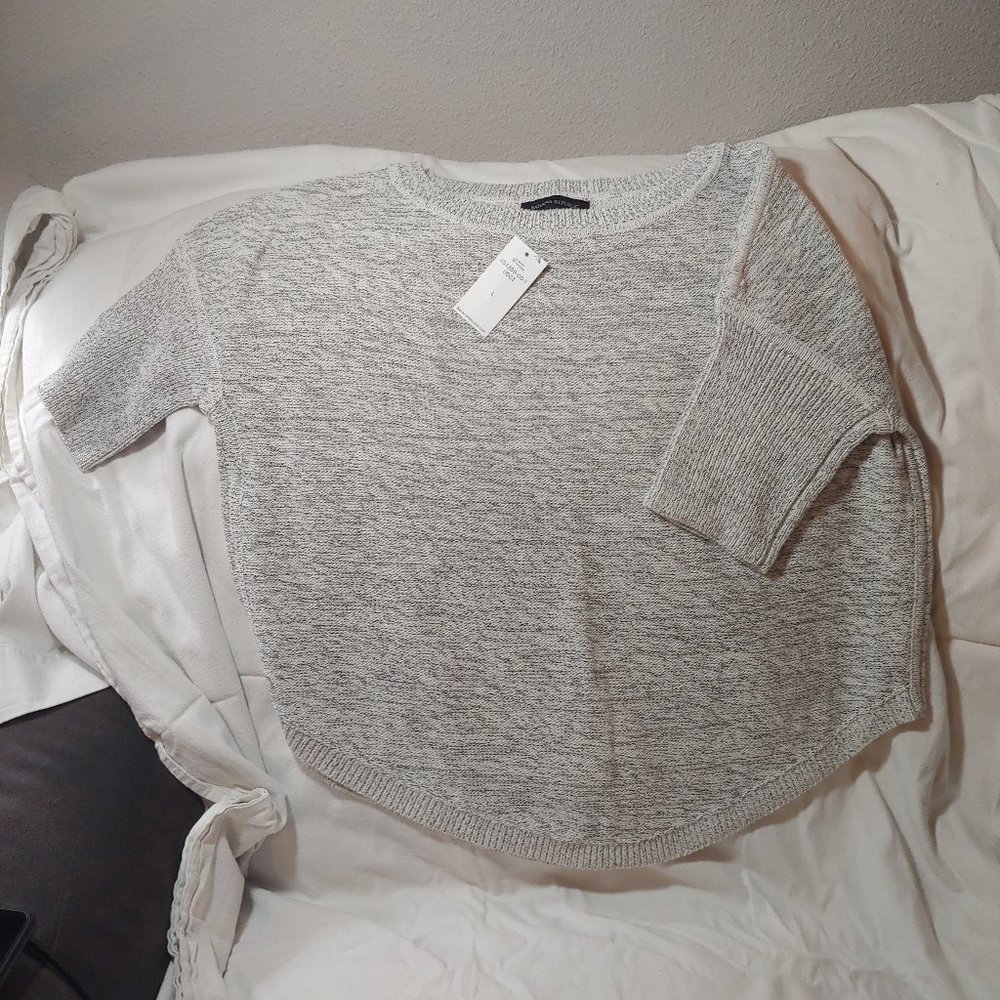 Knit short sleeve top